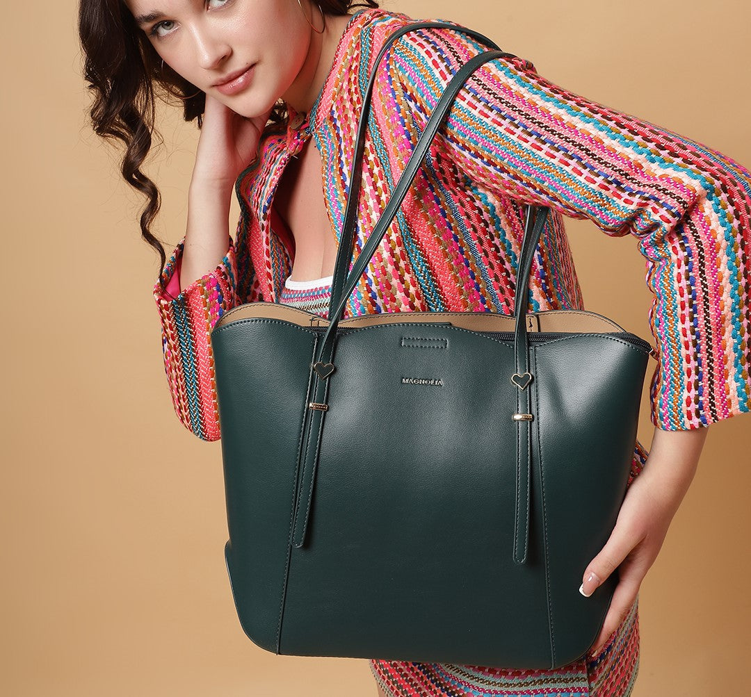 5 Must-Have Tote Bags to Elevate Your Style and Functionality