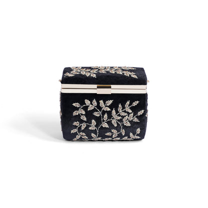 Magnolia Black Velvet Embroidery Women Clutch