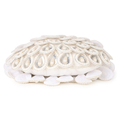Magnolia White Velvet Embellished Men Potli